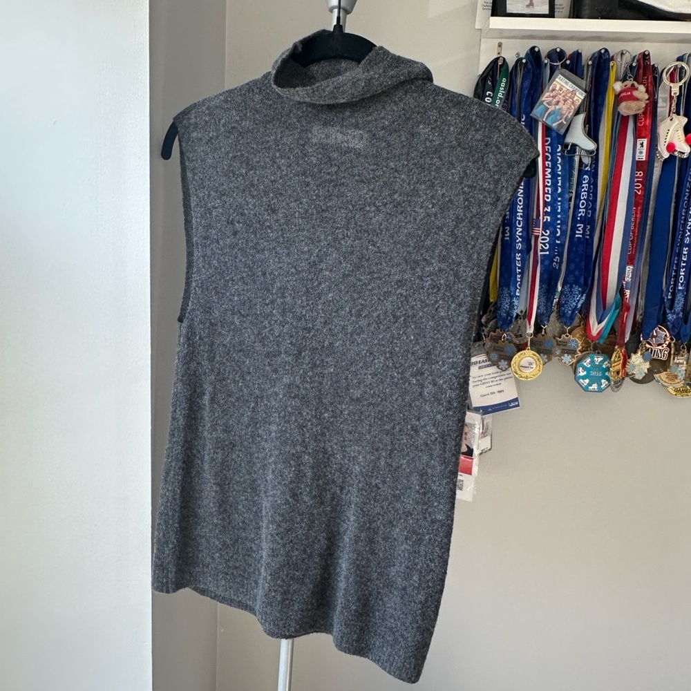 Abercrombie & Fitch Merino Wool Blend Sweater - Gray